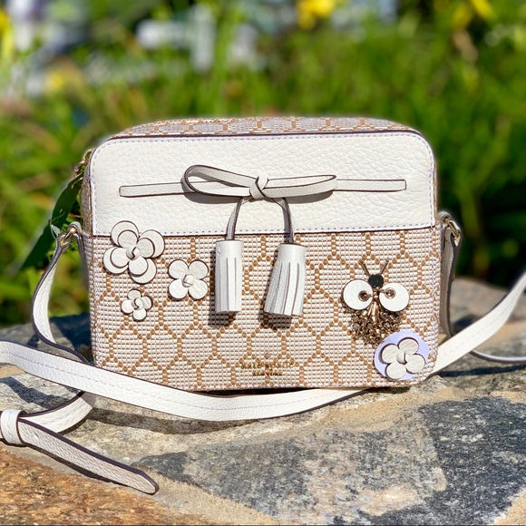 Kate Spade Hayes Bee Embellished Camera Bag - Picture 2 of 8